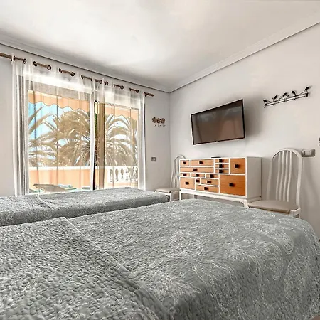 Tenerife South Apartment *