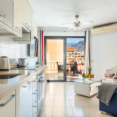 Tenerife South شقة *